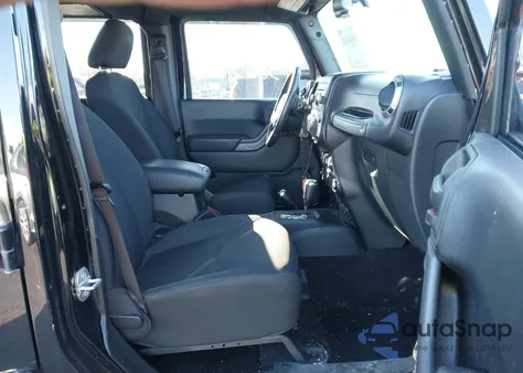 2017 Jeep Wrangler Unlimited Sport 4X4 из США, поврежденный, VIN 1C4BJWDG2HL539455